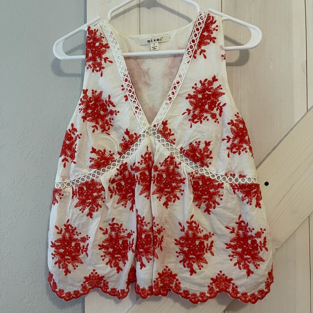 Cropped white and red babydoll style tank